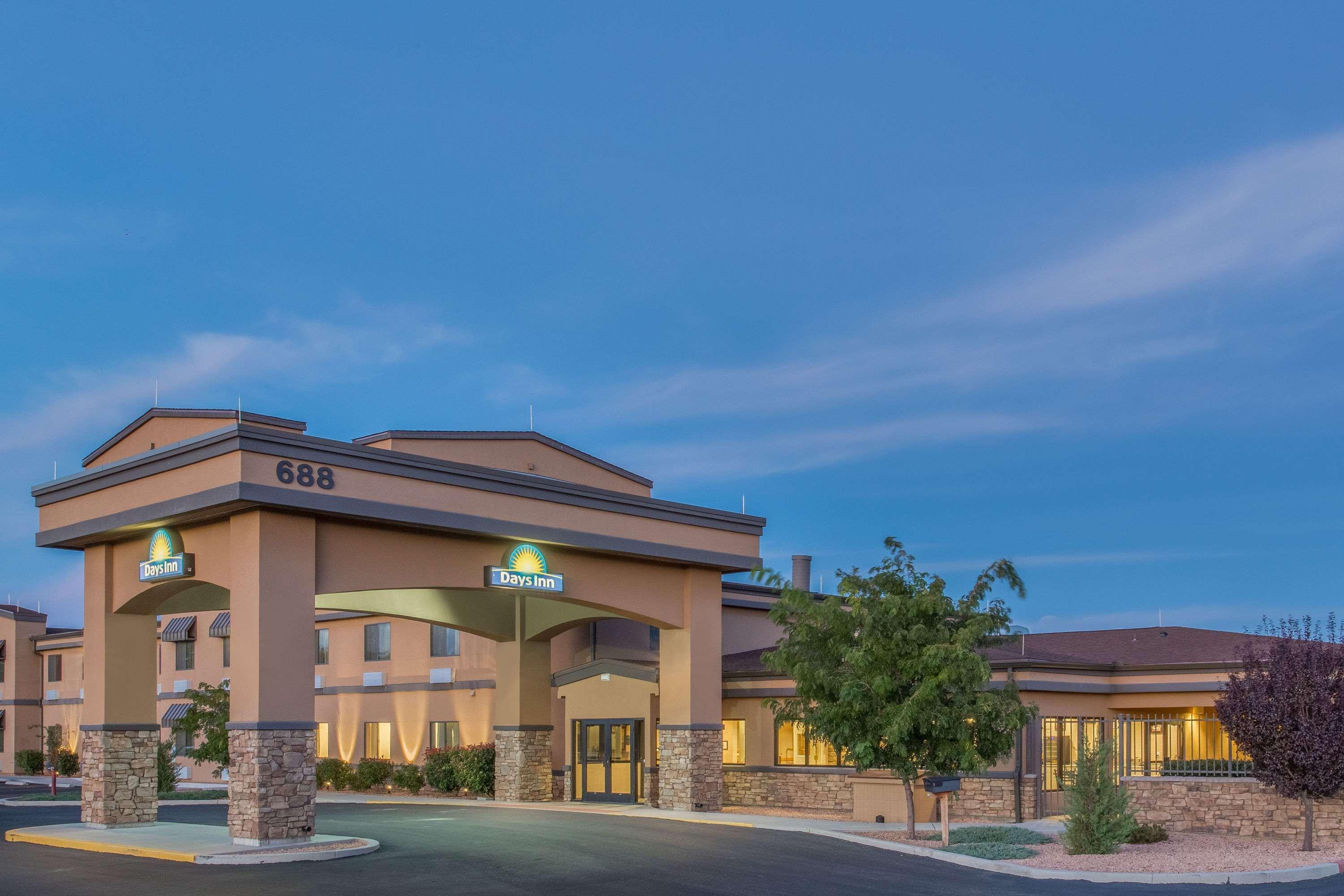 Days Inn By Wyndham Chino Valley Eksteriør bilde